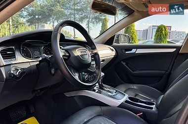 Седан Audi A4 2014 в Львове