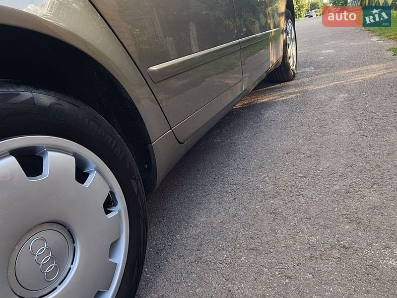 Универсал Audi A4 2006 в Луцке