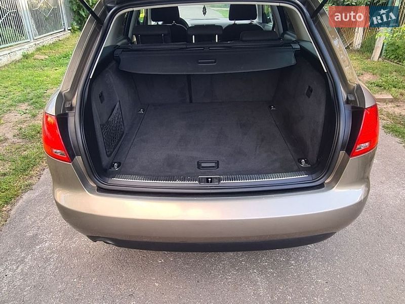 Универсал Audi A4 2006 в Луцке