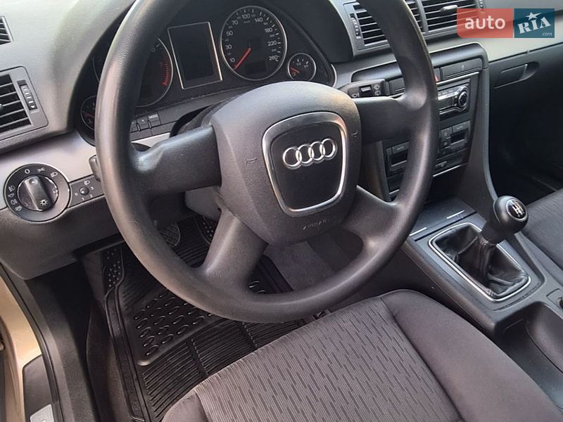 Универсал Audi A4 2006 в Луцке