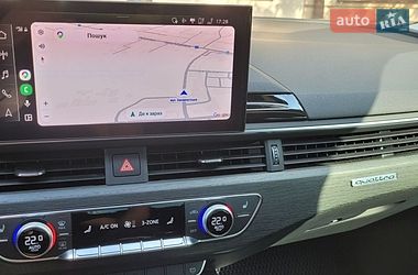 Седан Audi A4 2021 в Ужгороде