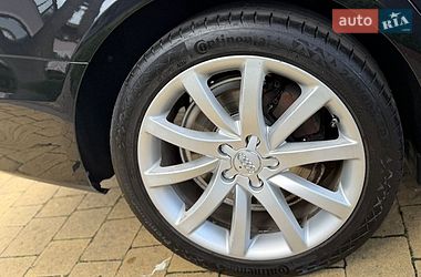 Седан Audi A4 2013 в Городке