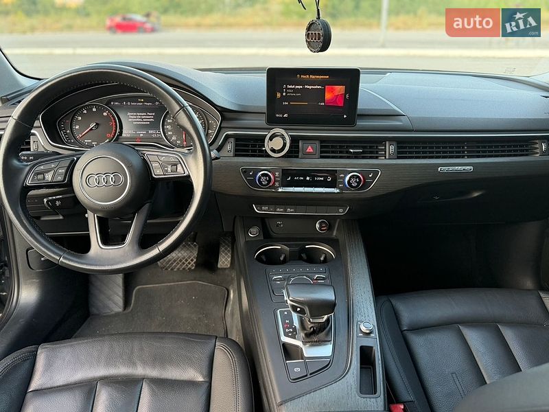 Седан Audi A4 2019 в Києві