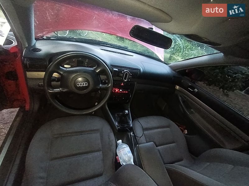 Седан Audi A4 1999 в Згурівці