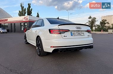 Седан Audi A4 2017 в Кривому Розі