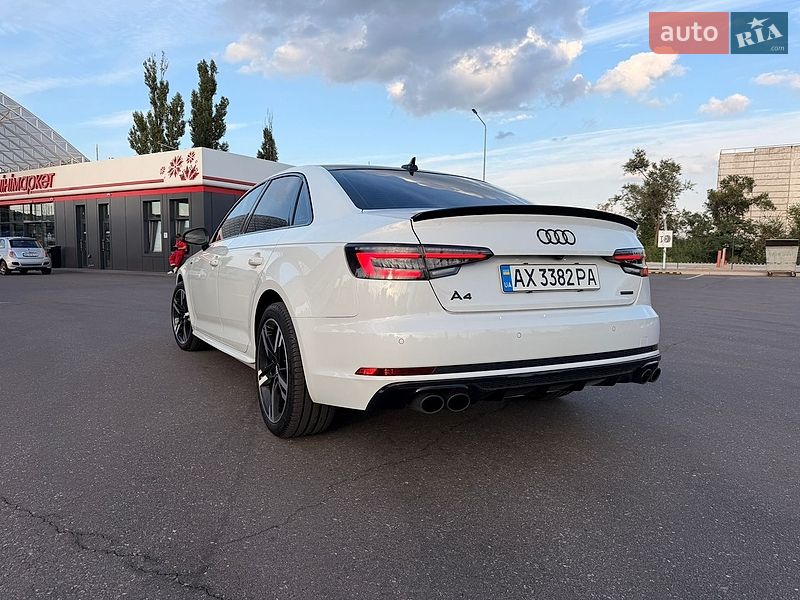 Седан Audi A4 2017 в Кривому Розі