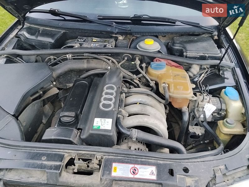 Універсал Audi A4 1997 в Заболотові
