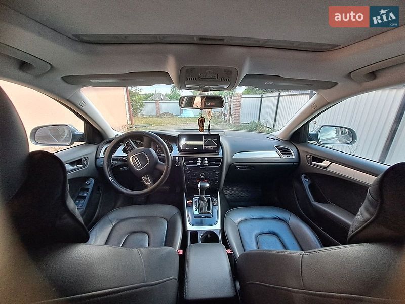 Седан Audi A4 2011 в Черновцах