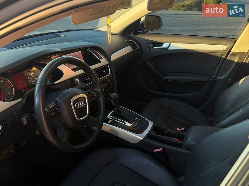 Седан Audi A4 2011 в Вінниці