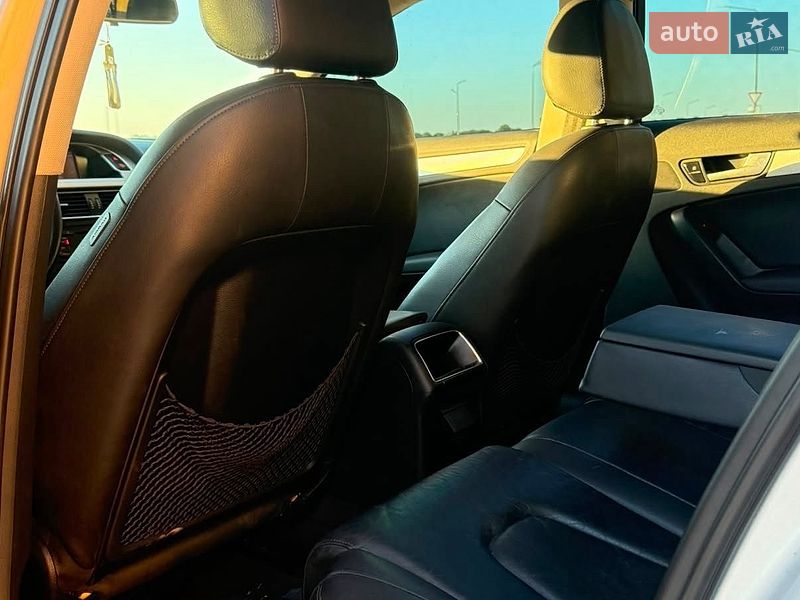 Седан Audi A4 2011 в Вінниці