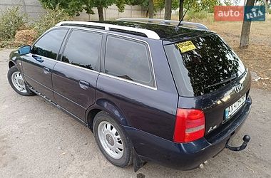Универсал Audi A4 2001 в Харькове