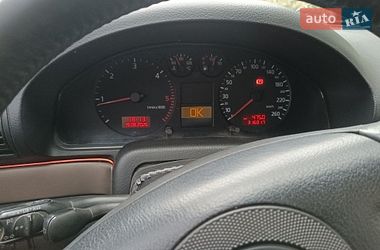 Универсал Audi A4 2001 в Харькове