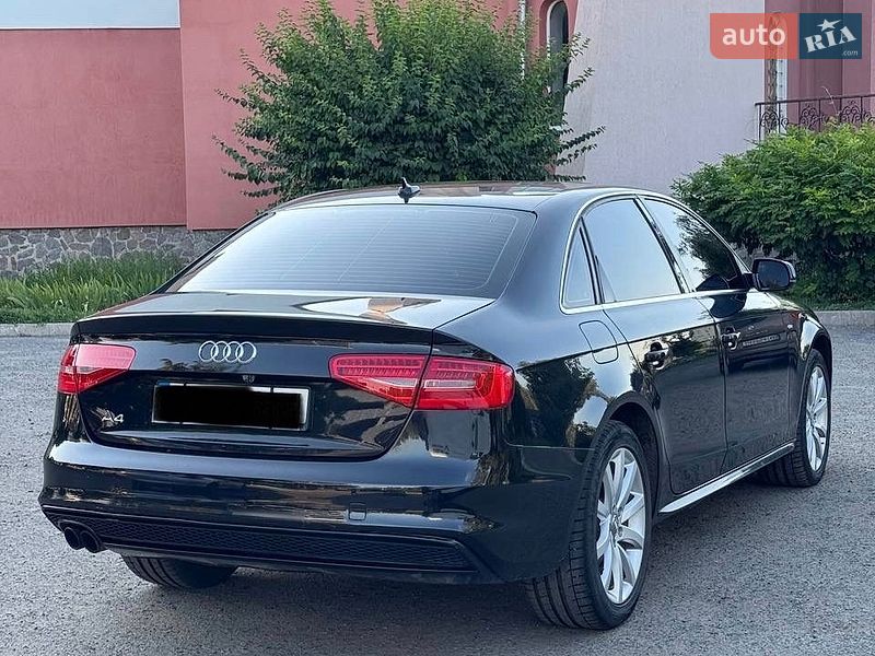 Седан Audi A4 2013 в Полтаве
