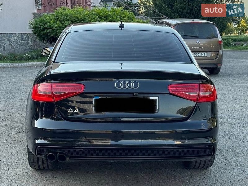 Седан Audi A4 2013 в Полтаве