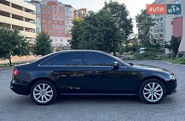 Седан Audi A4 2013 в Полтаве