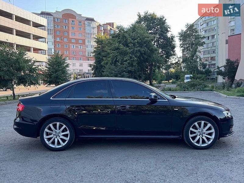 Седан Audi A4 2013 в Полтаве