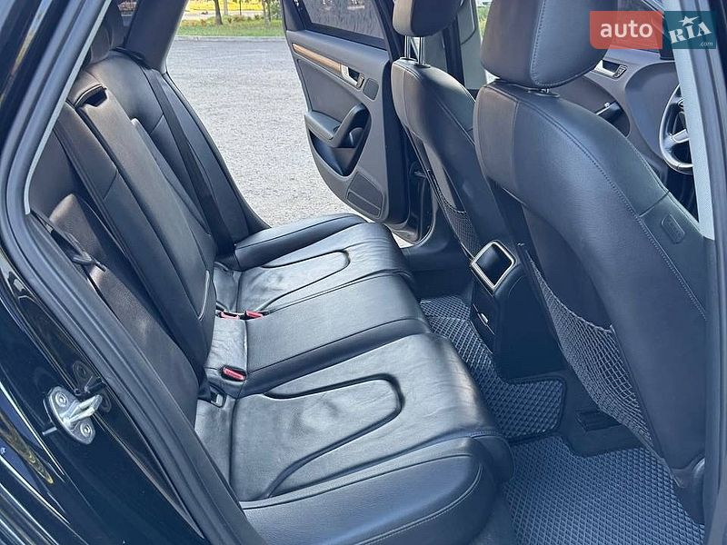 Седан Audi A4 2013 в Полтаві