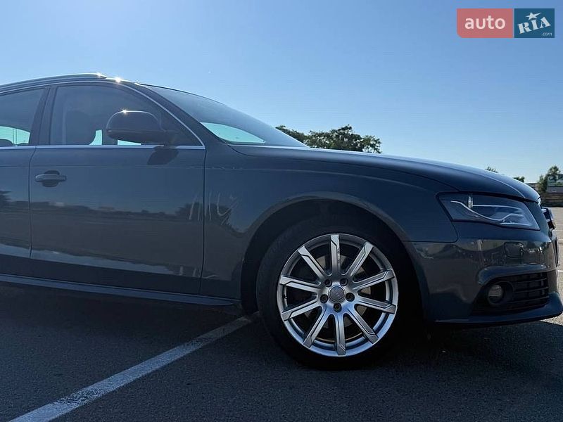 Универсал Audi A4 2009 в Киеве