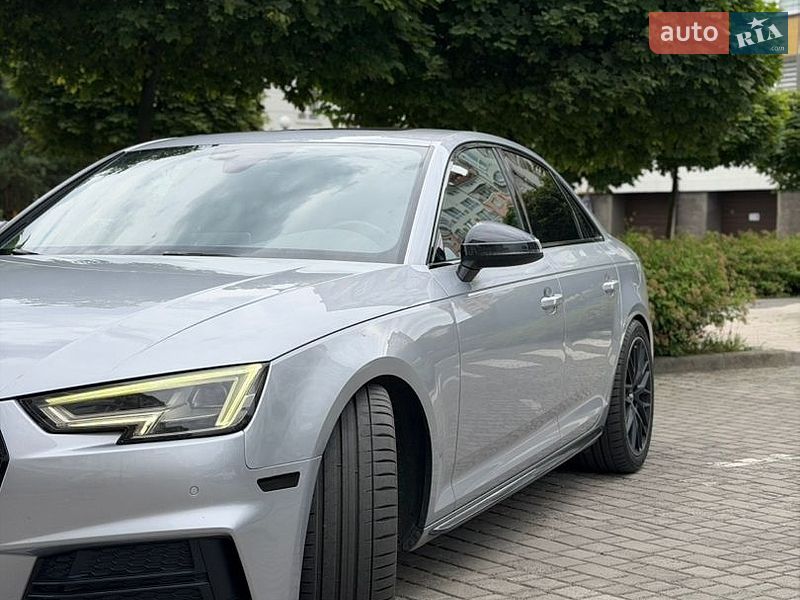 Седан Audi A4 2017 в Івано-Франківську