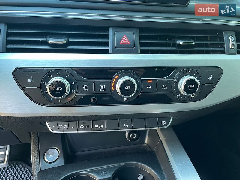 Универсал Audi A4 2017 в Черновцах
