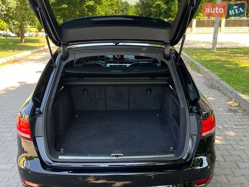 Универсал Audi A4 2017 в Черновцах