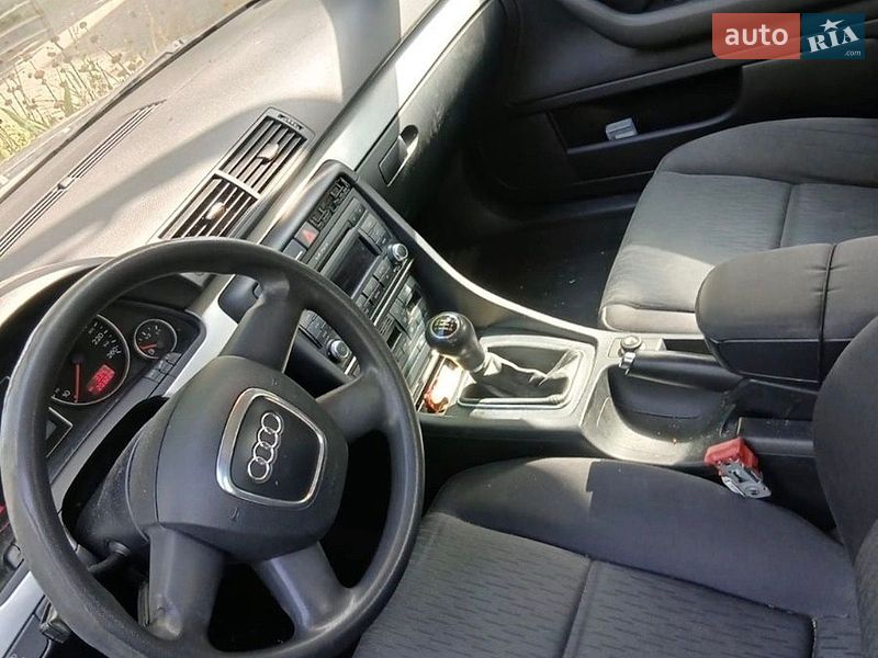 Седан Audi A4 2006 в Луцьку