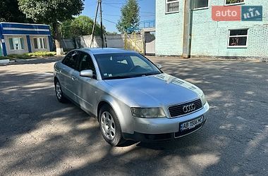 Седан Audi A4 2002 в Теплику