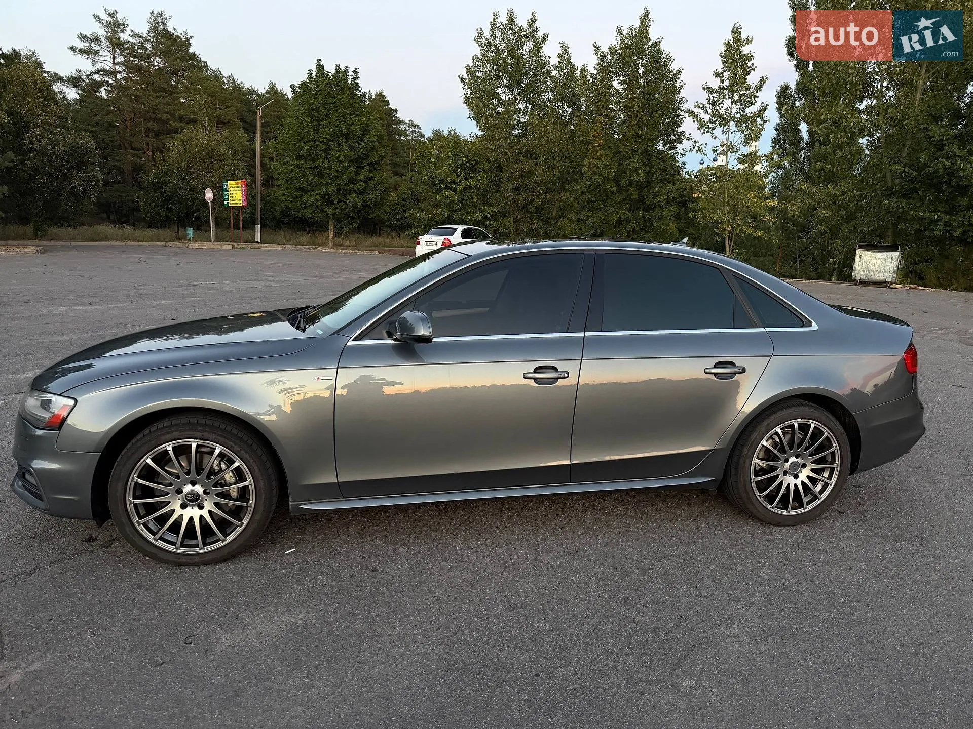 2013 Audi A4 - мініатюра 9