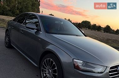 Седан Audi A4 2013 в Горишних Плавнях