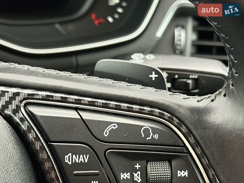 Седан Audi A4 2016 в Полтаве