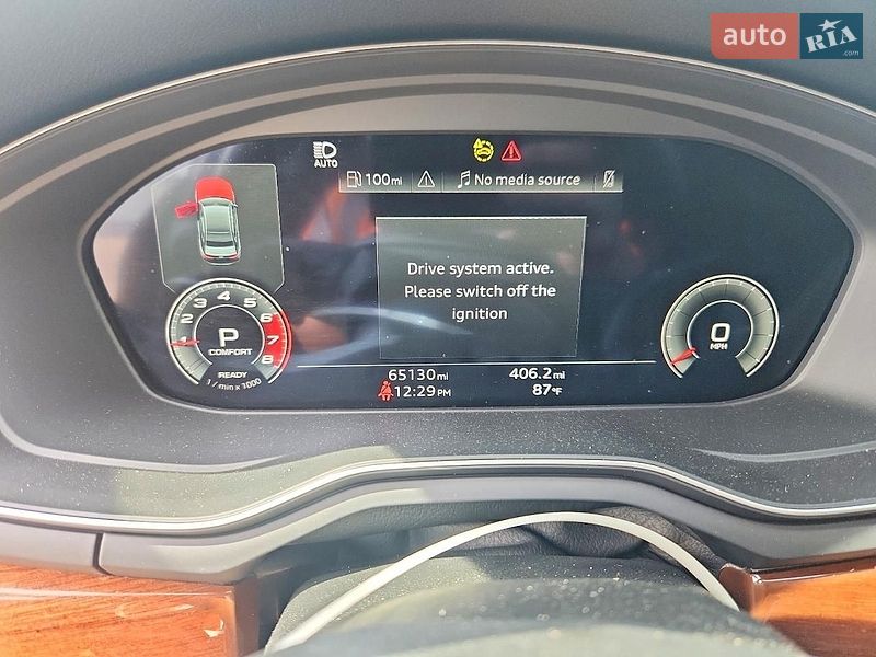 Седан Audi A4 2021 в Львове