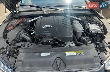 Седан Audi A4 2021 в Львове