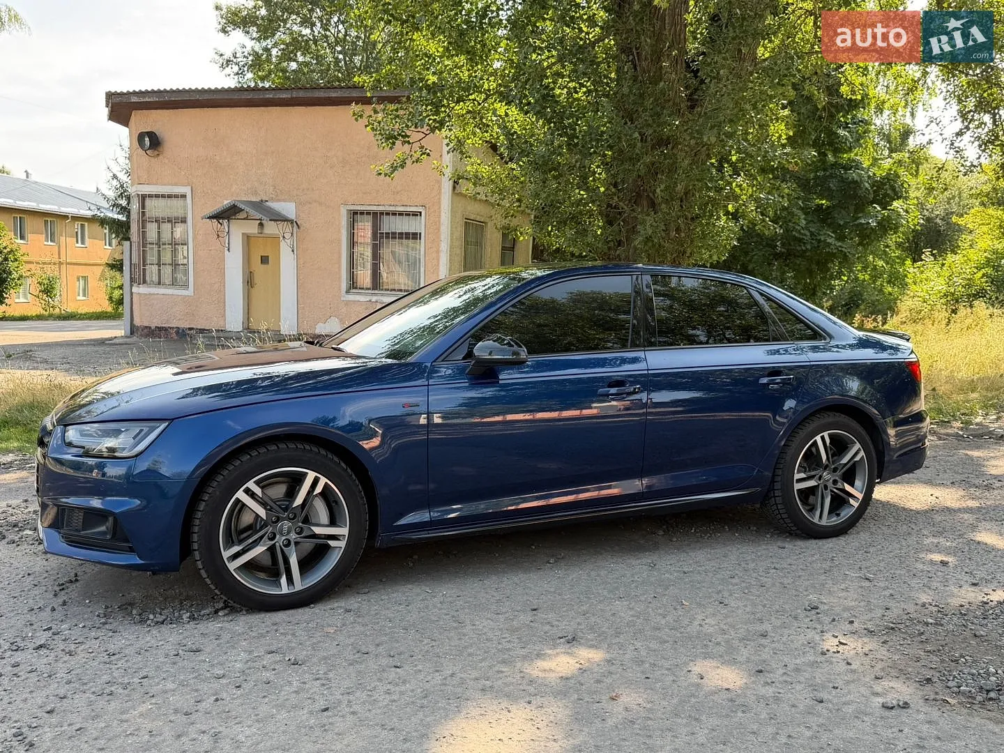 2017 Audi A4 - мініатюра 10