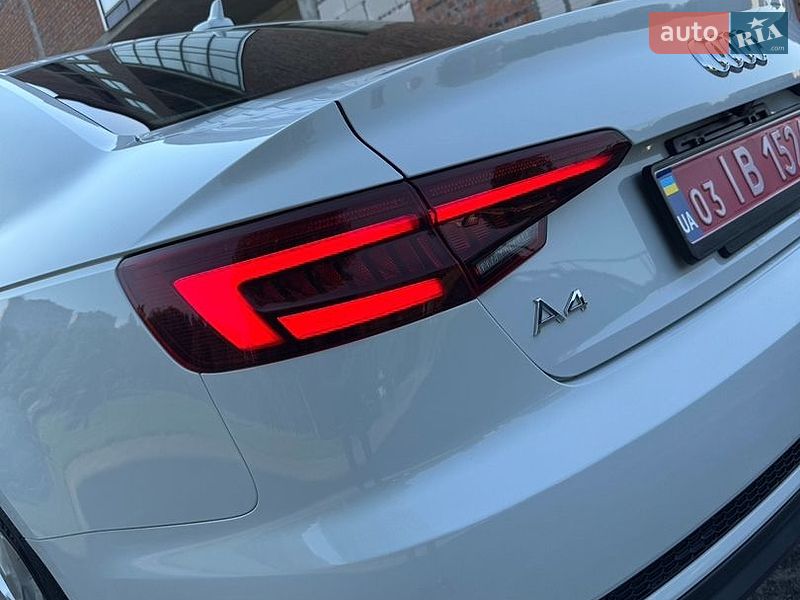 Седан Audi A4 2018 в Хмельницком