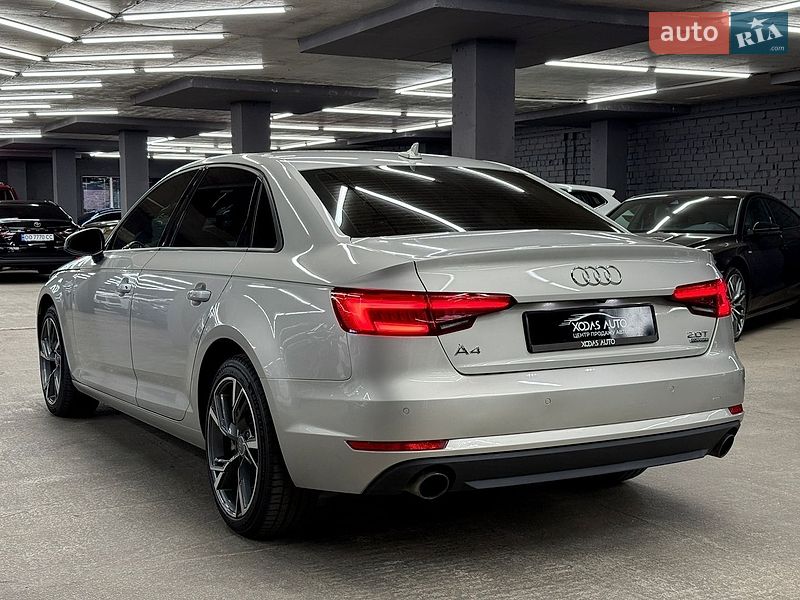 Седан Audi A4 2016 в Харкові