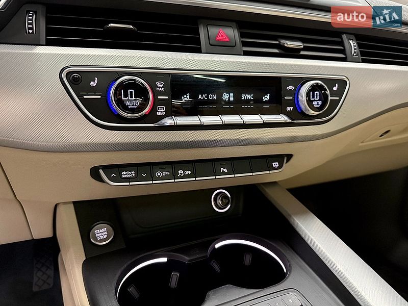 Седан Audi A4 2016 в Харкові