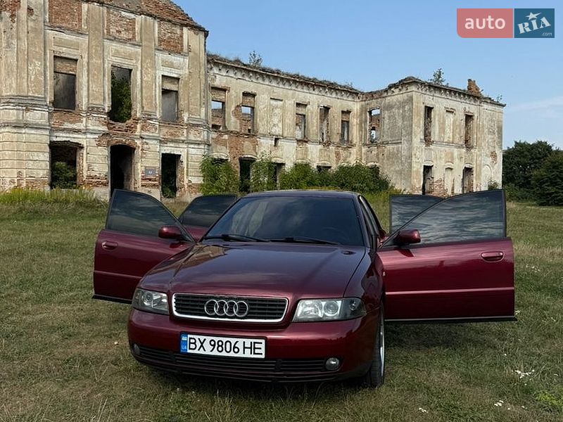 Седан Audi A4 1999 в Изяславе