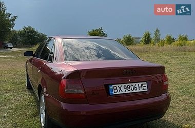 Седан Audi A4 1999 в Изяславе
