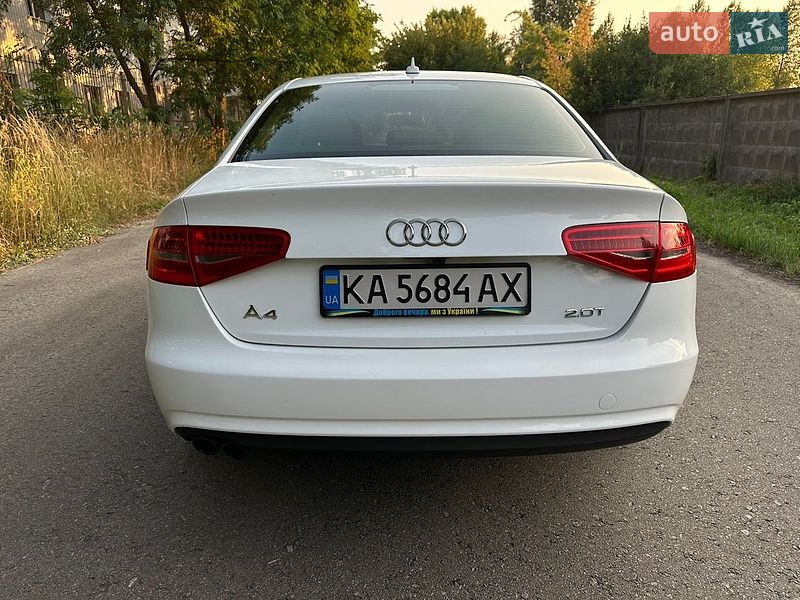 Седан Audi A4 2014 в Броварах