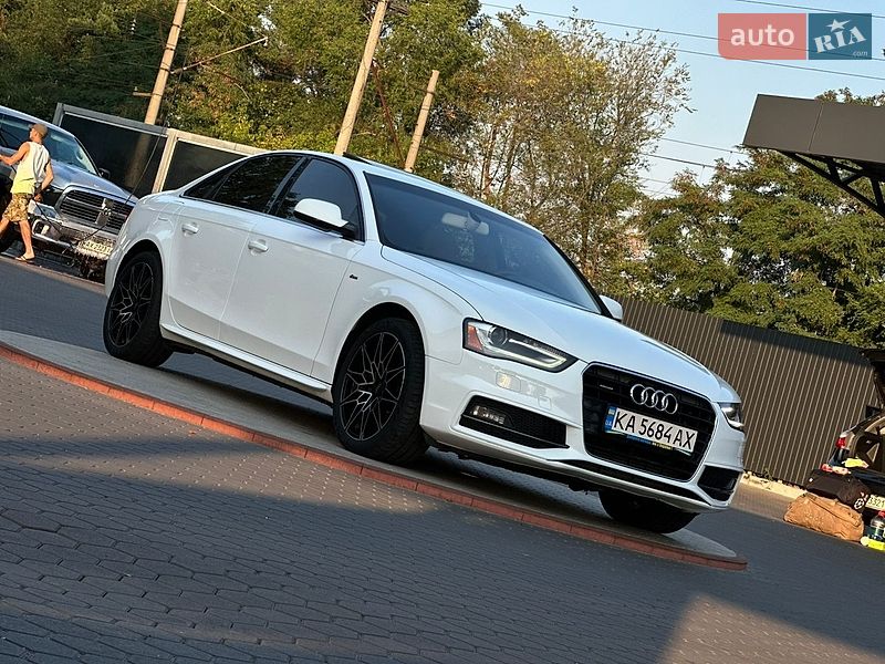 Седан Audi A4 2014 в Броварах