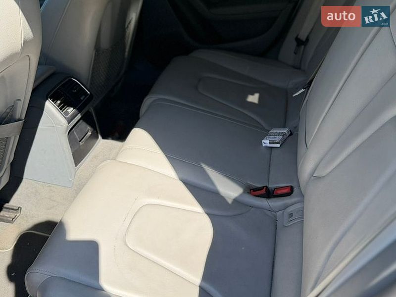 Седан Audi A4 2015 в Киеве