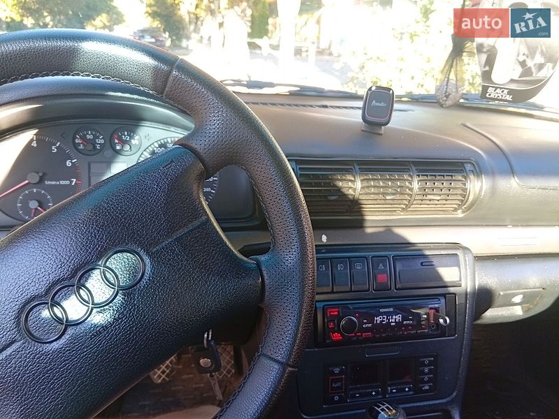 Седан Audi A4 1997 в Захарівці фото 9 Седан Audi A4 1997 в Захарівці