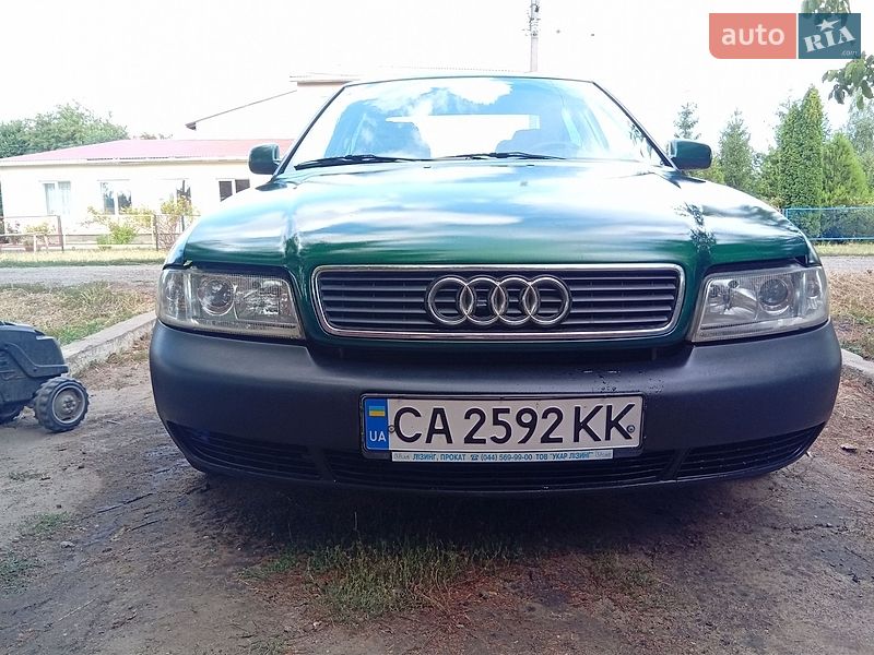Седан Audi A4 1997 в Захарівці фото 5 Седан Audi A4 1997 в Захарівці