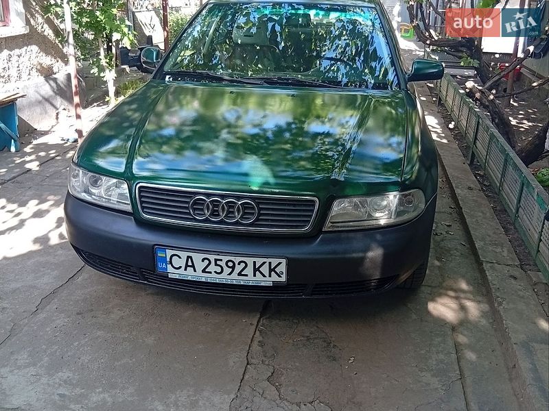 Седан Audi A4 1997 в Захарівці фото 2 Седан Audi A4 1997 в Захарівці