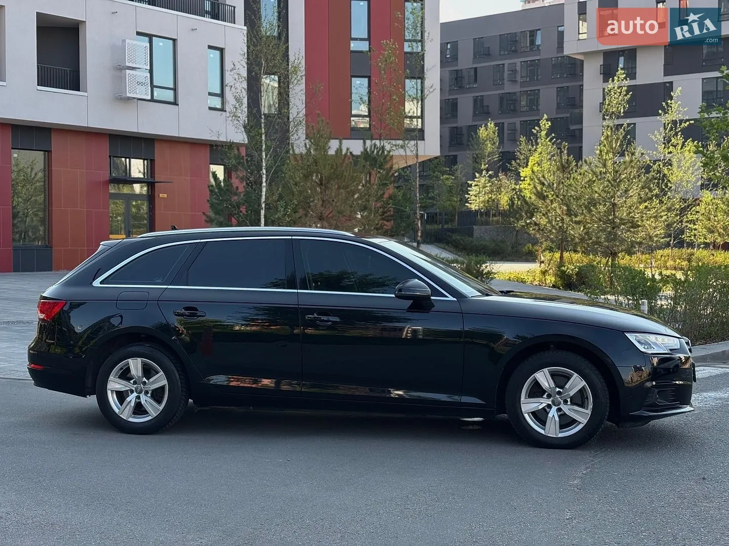 2017 Audi A4 - мініатюра 4