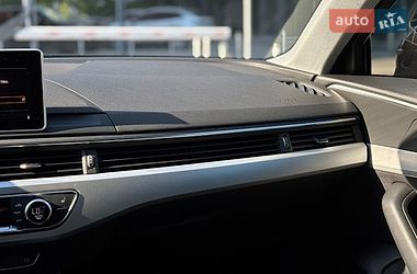 Универсал Audi A4 2017 в Киеве