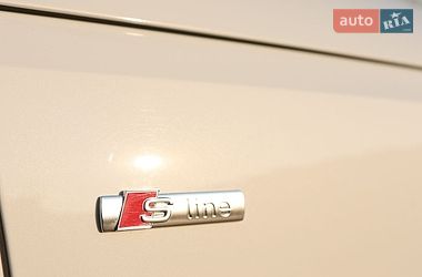 Седан Audi A4 2022 в Киеве