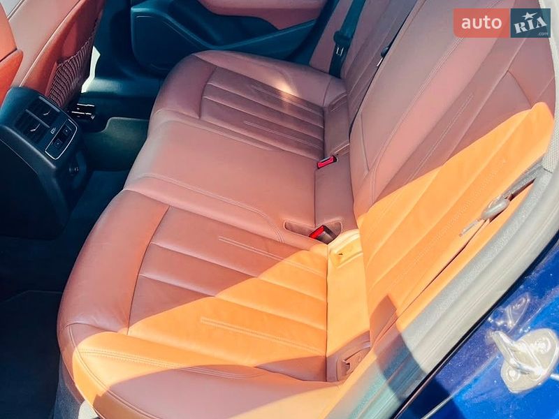 Седан Audi A4 2021 в Києві