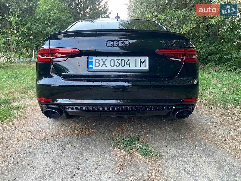 Седан Audi A4 2016 в Хмельницком
