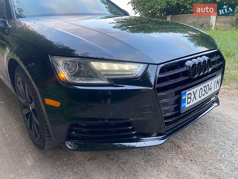 Седан Audi A4 2016 в Хмельницком